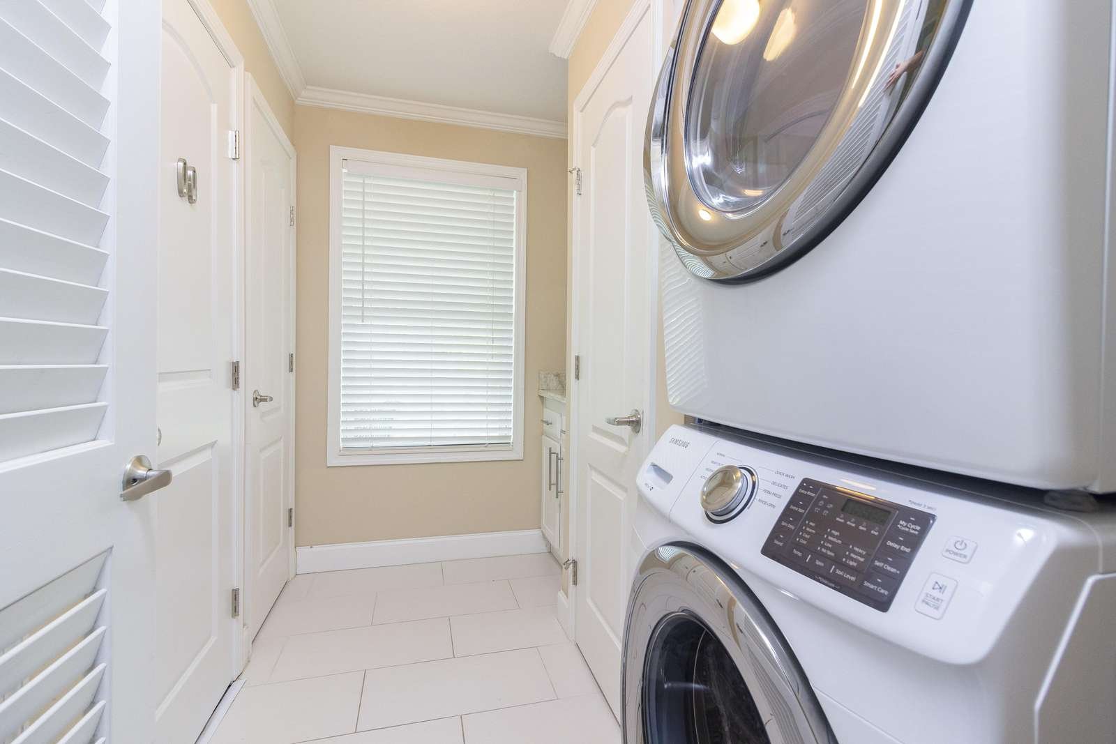2nd floor laundry