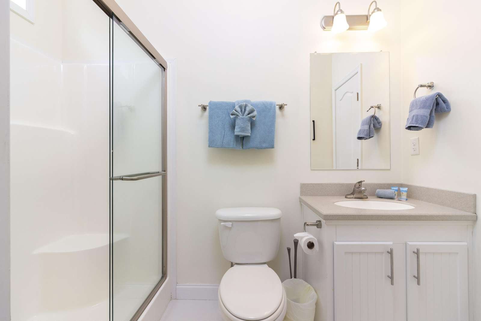 En'Suite Guest Bath