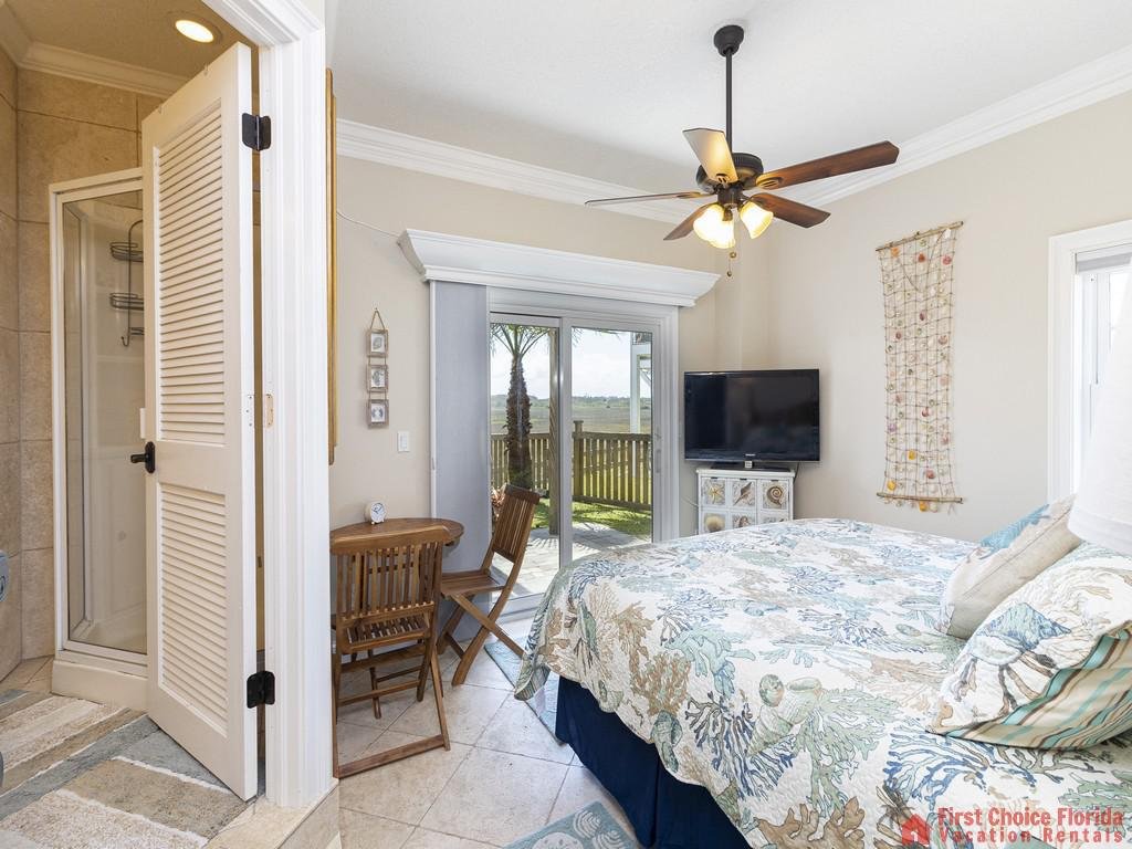 Oyster House Bedroom with Bathroom and View