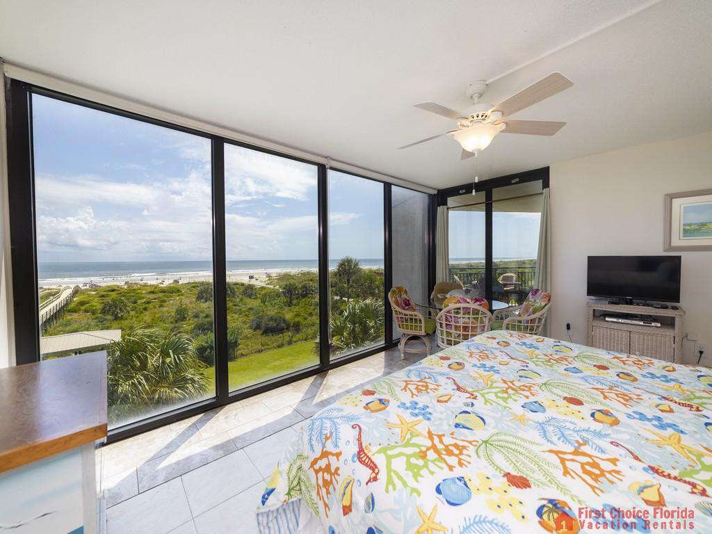 Anastasia Condo - Primary Bedroom
